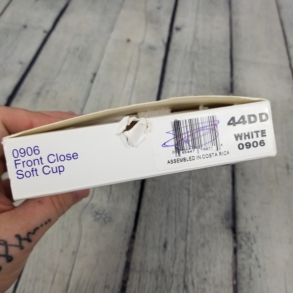 JUST MY SIZE | 0906 front close soft cup bra - Picture 3 of 7